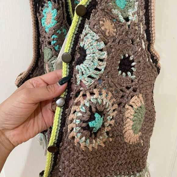 Free People Desert Rose Crochet Vest in Canyon Combo - Picture 6 of 7